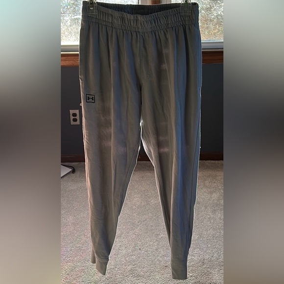 Under Armour sweatpants - Picture 1 of 10